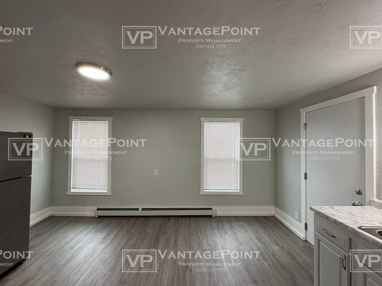 139 W 7th Ave #1 - Photo 4 of 12