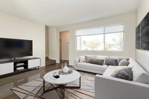 featured image of 4713 4707-4713 54 Ave