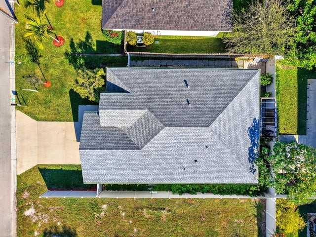 341 Oak alley - Photo 5 of 8