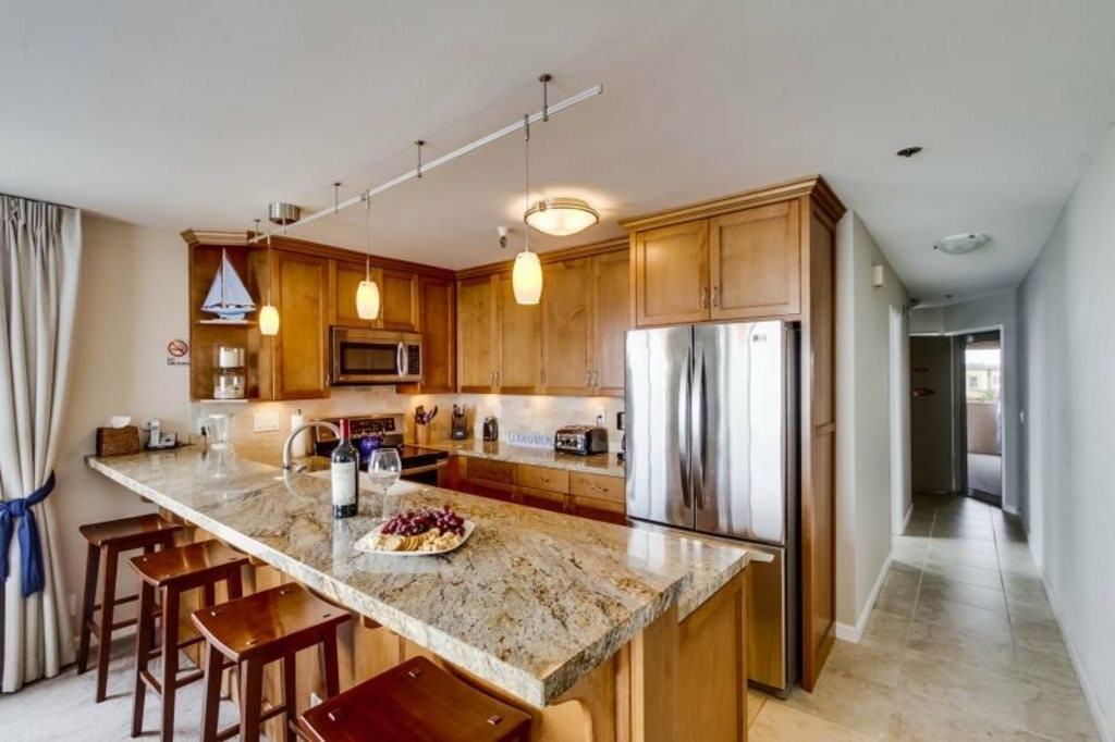 4667 Ocean Blvd #301 - Photo 5 of 17