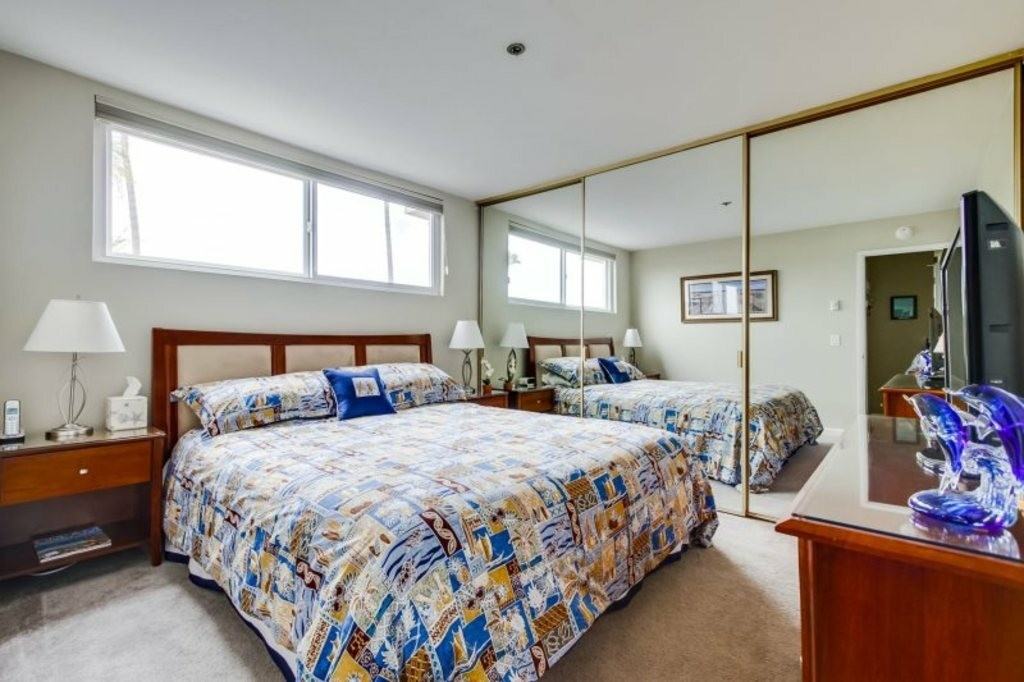 4667 Ocean Blvd #301 - Photo 7 of 17