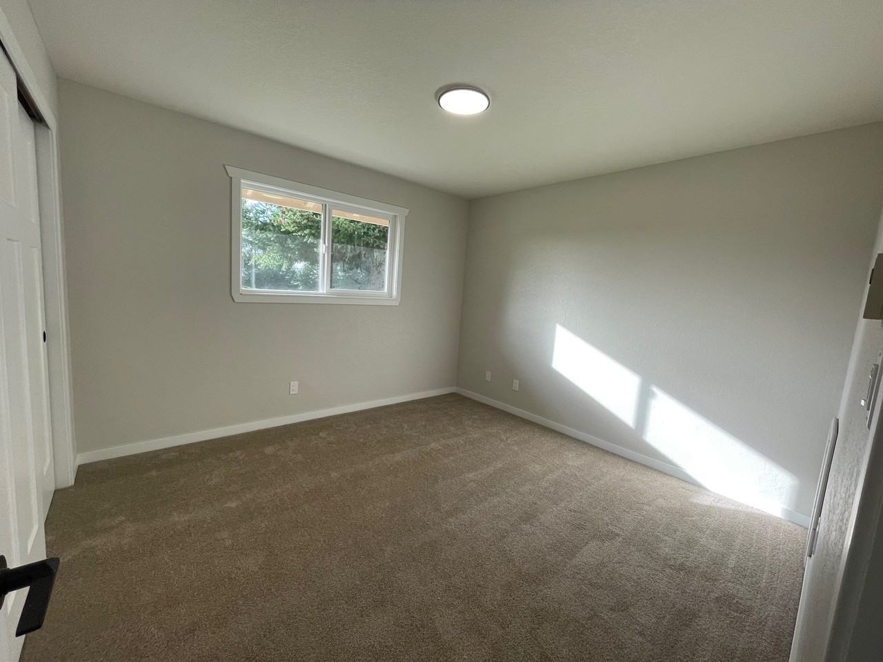 8921 Northwood Rd #5 - Photo 7 of 13