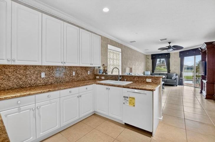 7879 Monarch Court - Photo 5 of 8