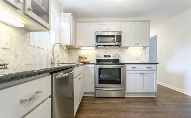 1301 Vickers Ave - Photo 7 of 24