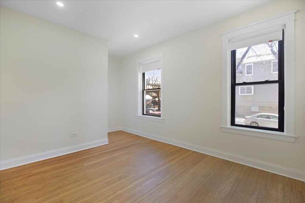 4636 N Hamilton Ave #3RF - Photo 4 of 12