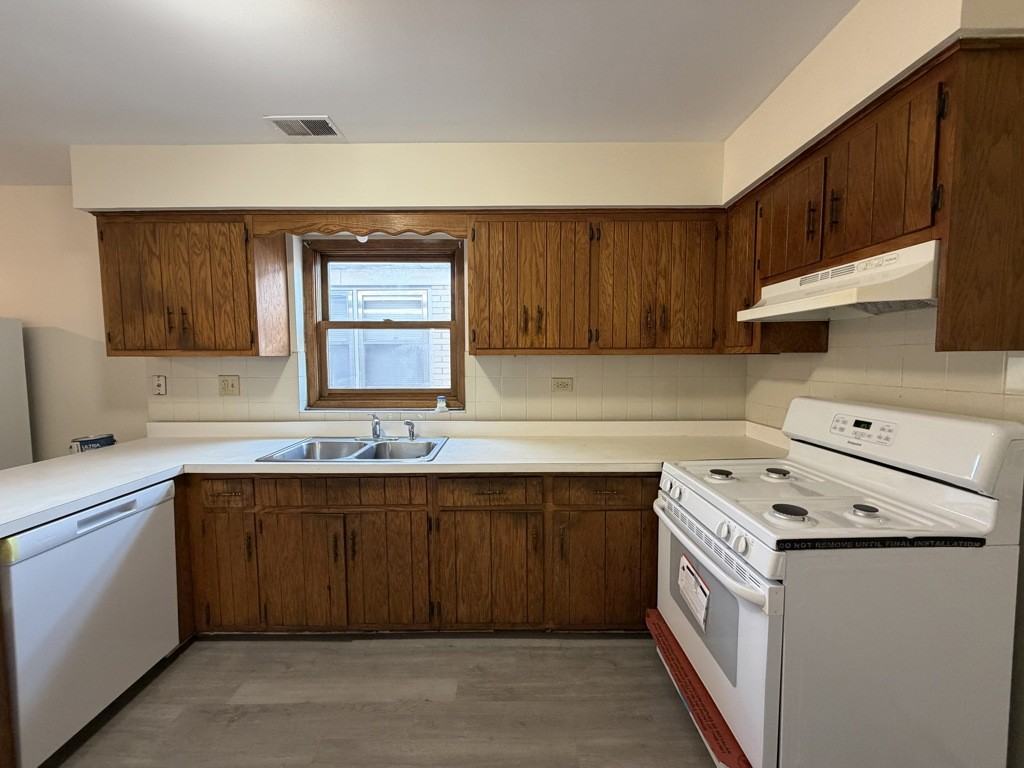 6323 W Fullerton Ave #2RF - Photo 2 of 12