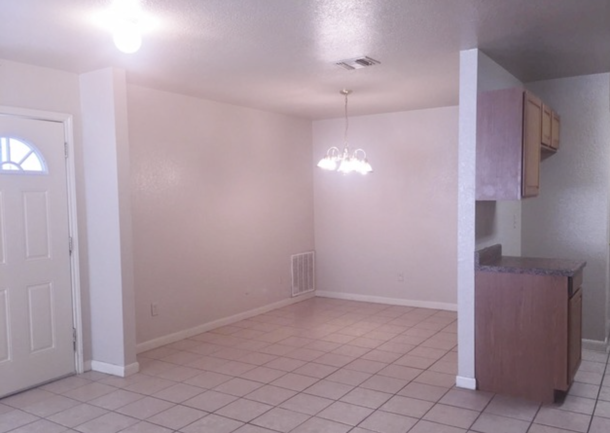 13025 Oconnor Cv #2 - Photo 3 of 6