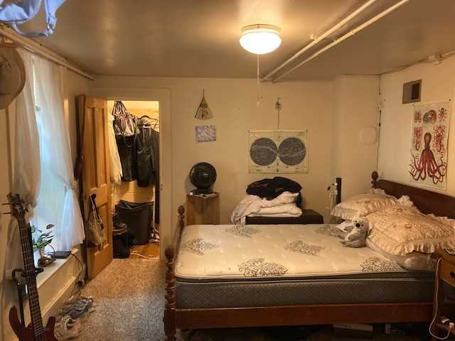 704 Spruce St #C - Photo 3 of 6