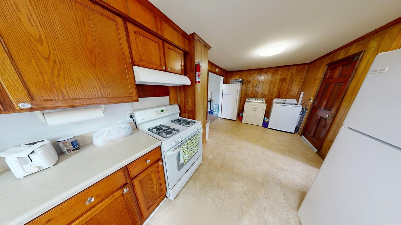 8066 Caratoke Hwy #15085329 - Photo 7 of 22