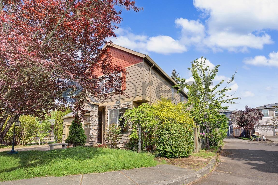 132 Ne 63rd Ave - Photo 3 of 39