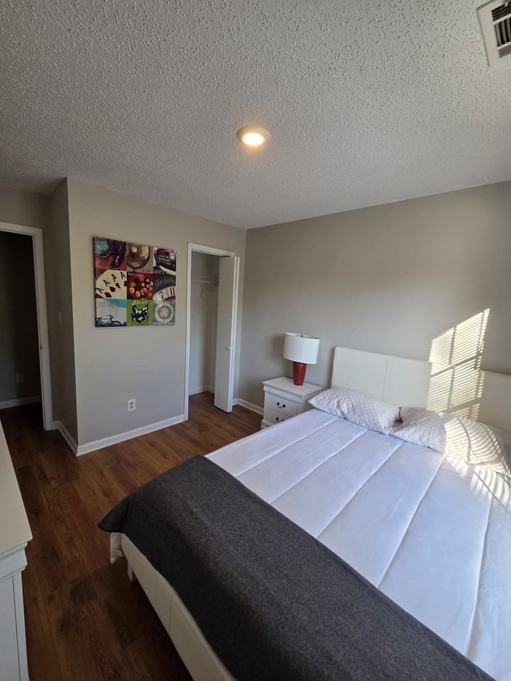 3429 Timbercreek Drive - Photo 5 of 7