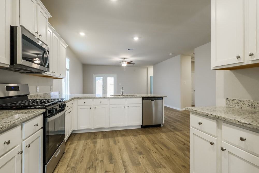 16459 Honeysuckle Hill Dr - Photo 6 of 16