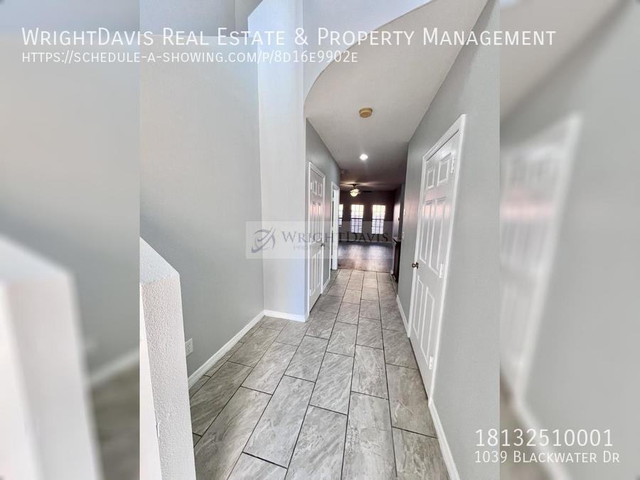 1039 Blackwater Dr - Photo 2 of 20