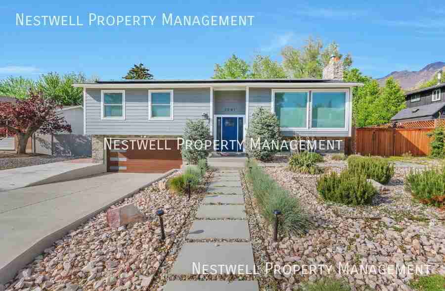 3281 E Nutmeg St - Photo 2 of 29