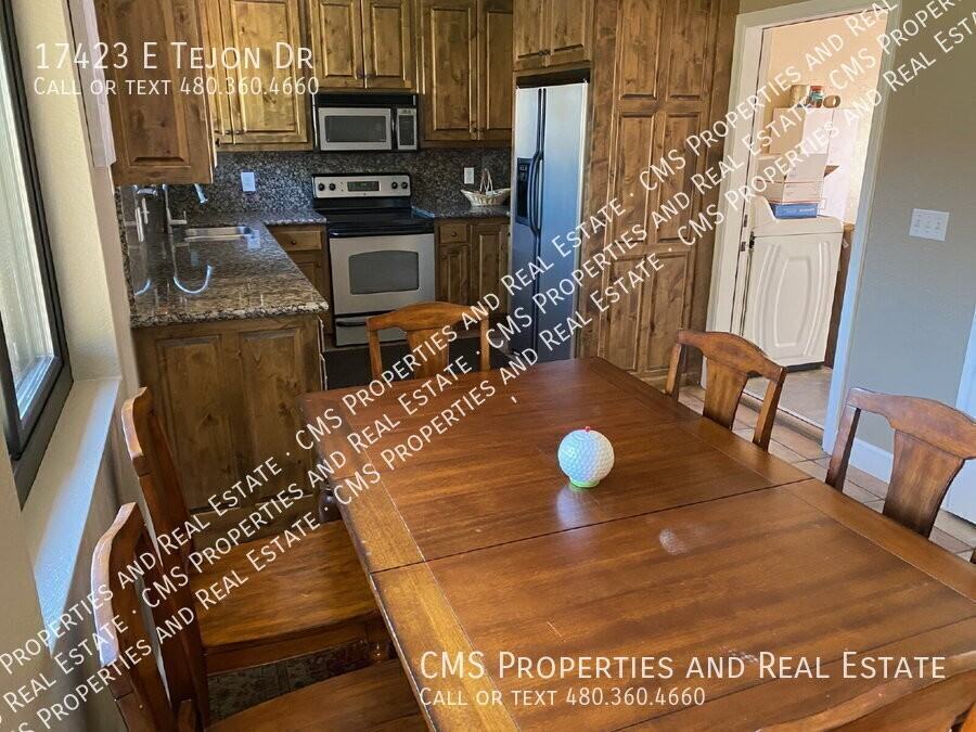 17423 E Tejon Dr - Photo 4 of 19