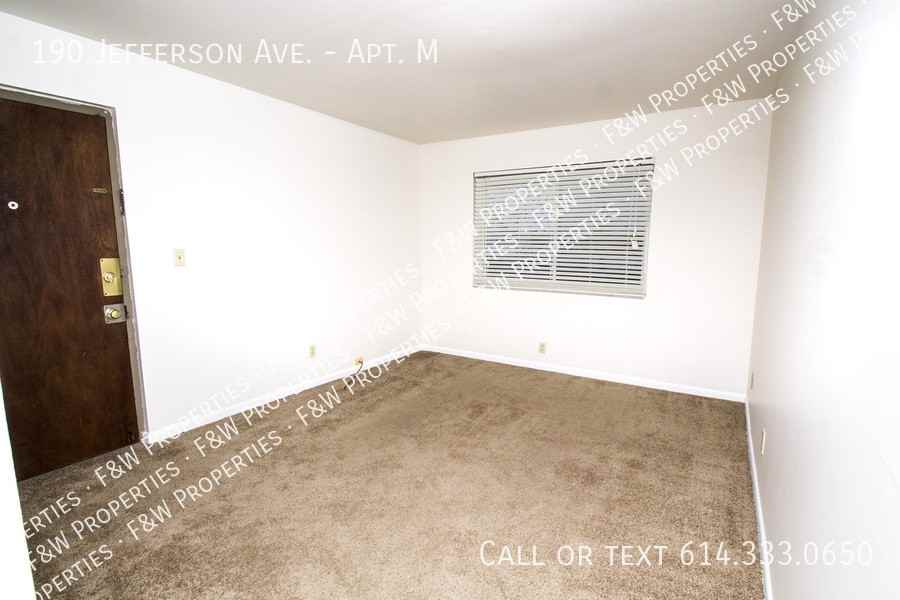 190 Jefferson Ave #M - Photo 3 of 10