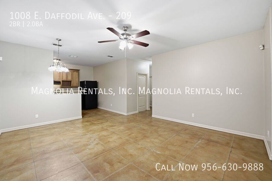 1008 E Daffodil Ave #209 - Photo 4 of 13