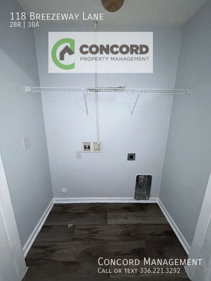 118 Breezeway Ln - Photo 7 of 16