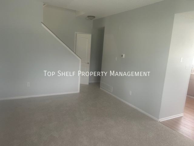 703 11th Ave Nw - Photo 3 of 20