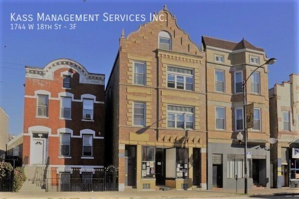 1744 W 18th St #3F - Photo 7 of 7