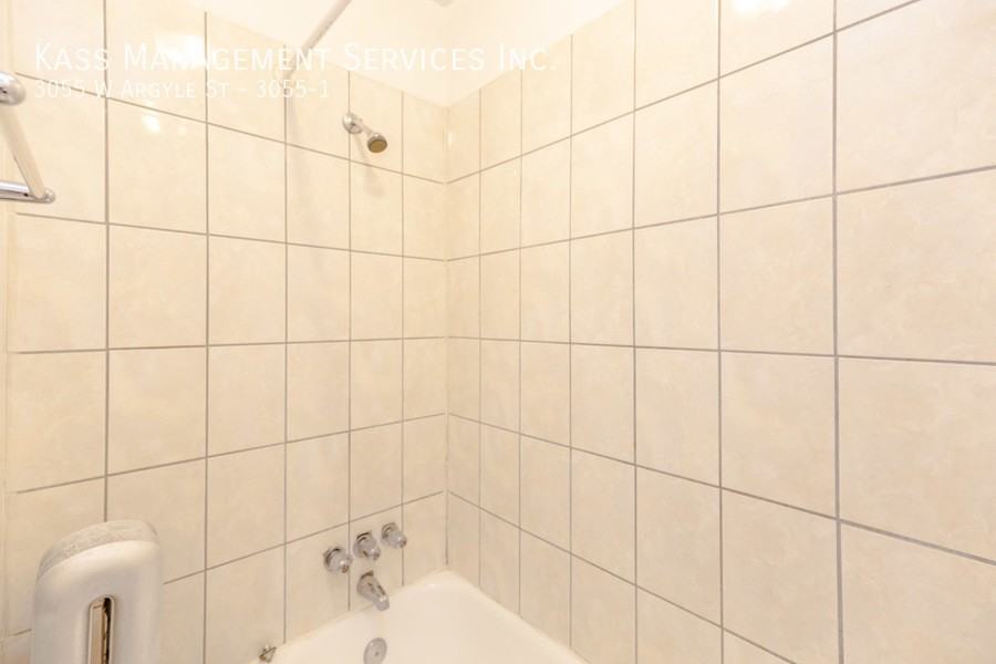3055 W Argyle St #3055-1 - Photo 6 of 7
