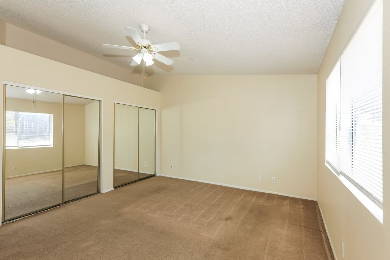 25090 Jutland Dr - Photo 6 of 15