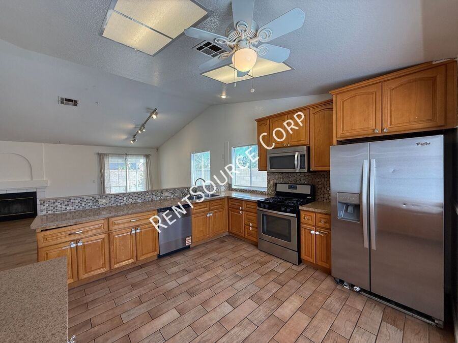 40333 Argyle Ln - Photo 6 of 21