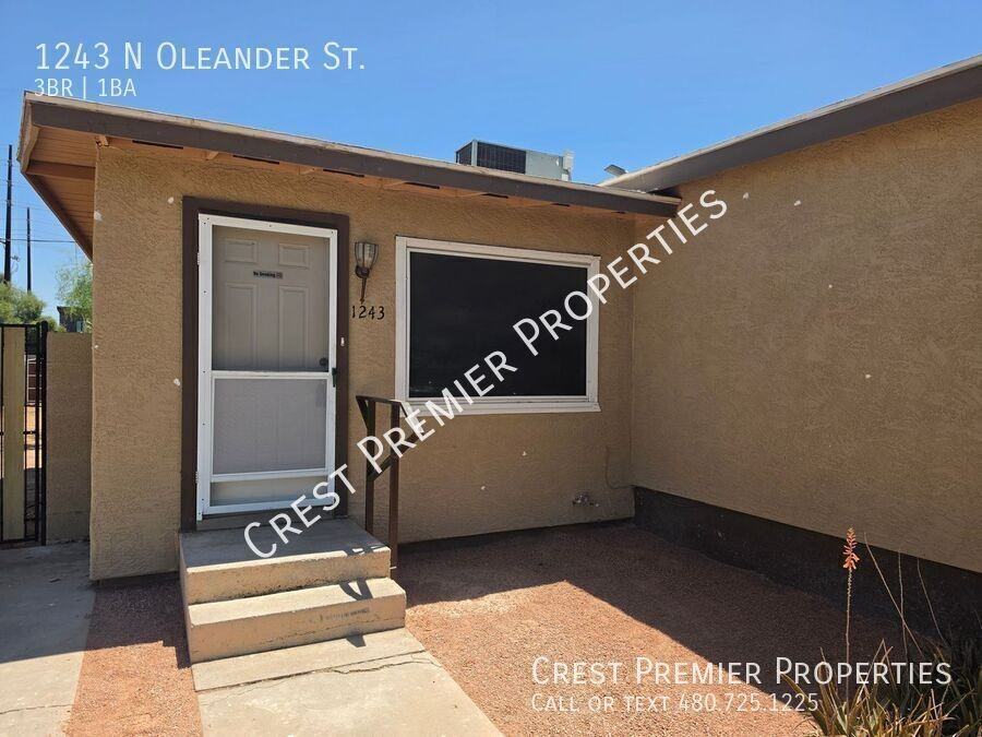 1243 N Oleander St - Photo 3 of 18