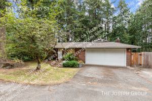 featured image of 16114 Se 42nd St