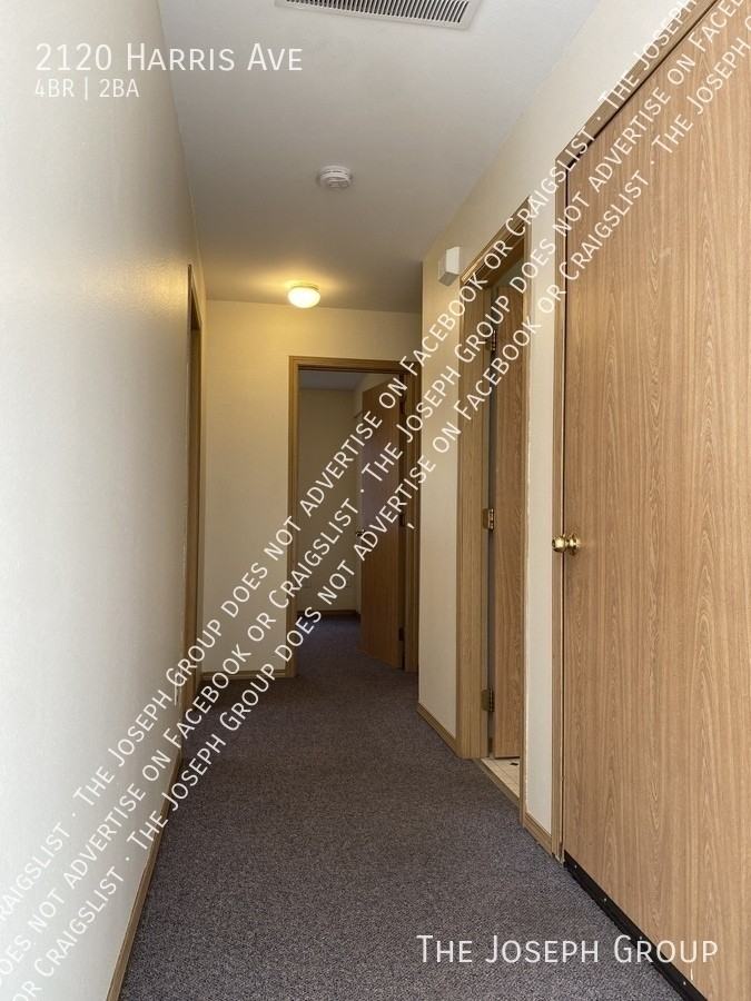 2120 Harris Ave - Photo 7 of 33