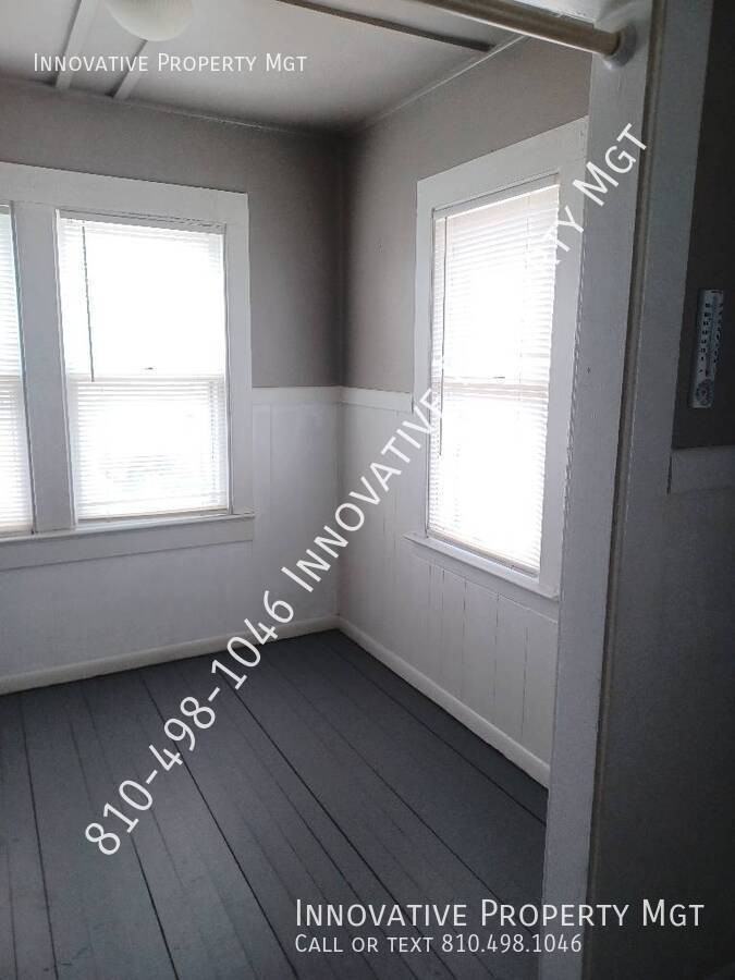 1115 Knapp Ave #2 - Photo 7 of 14