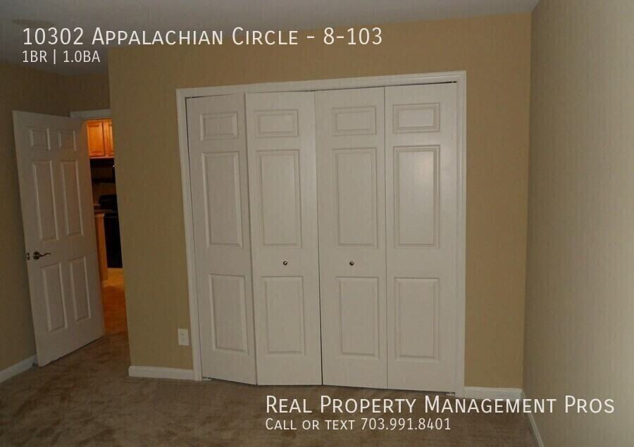 10302 Appalachian Cir #8-103 - Photo 4 of 6