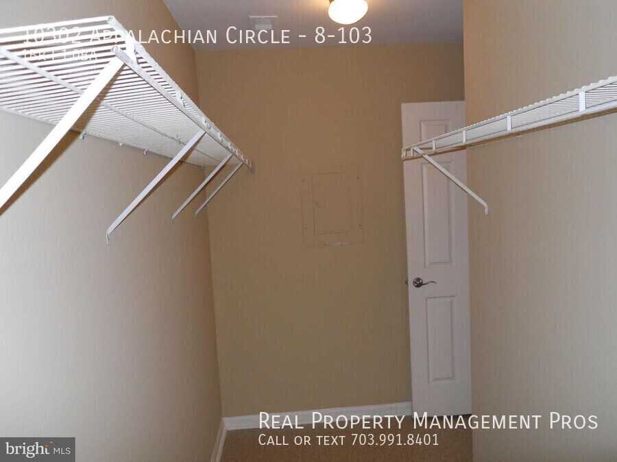10302 Appalachian Cir #8-103 - Photo 5 of 6