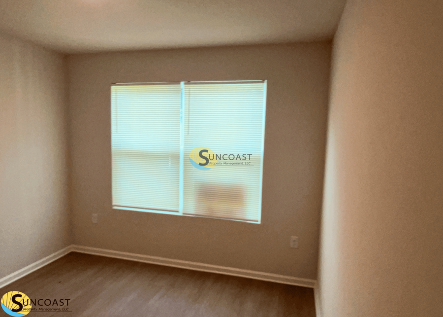 1545 Union St W - Photo 4 of 29