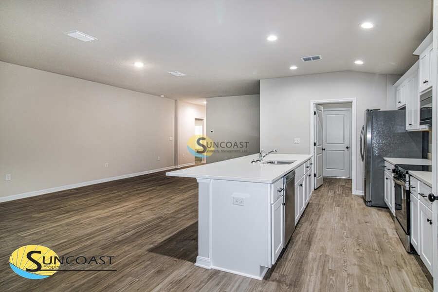 16498 Sw 30th Terrace Rd - Photo 5 of 18