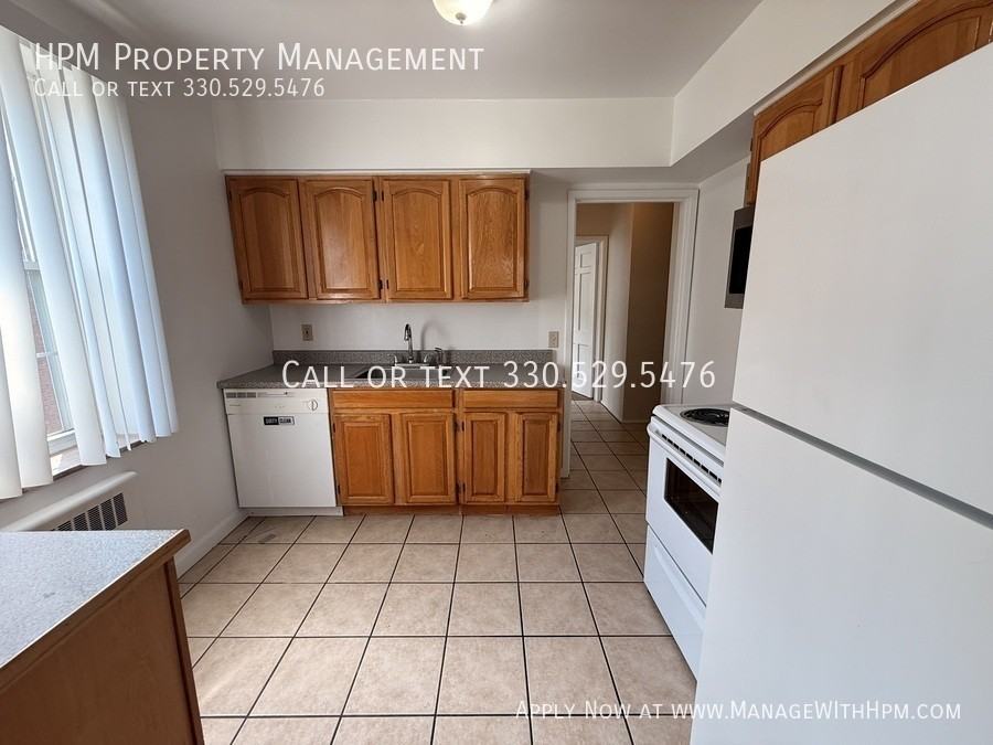 3270 Warrensville Center Rd #306COPY - Photo 2 of 11