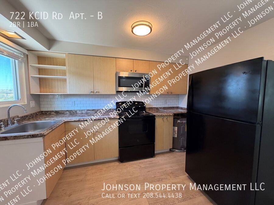 722 S Kcid Rd #B - Photo 5 of 13