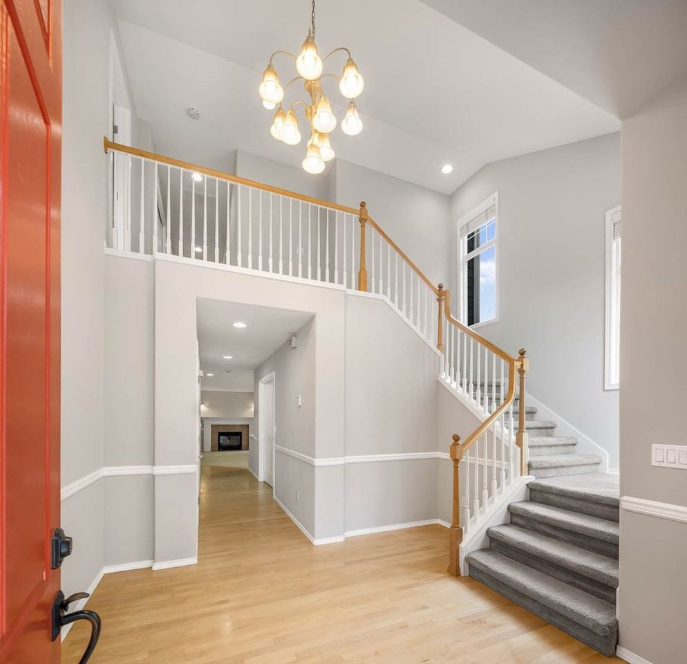 23446 Ne 6th Pl - Photo 3 of 29