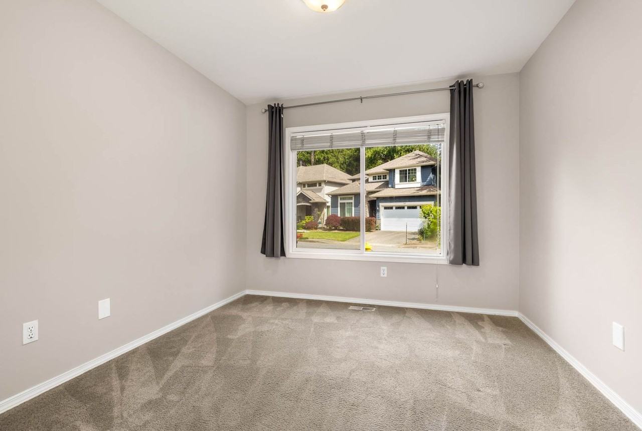 23446 Ne 6th Pl - Photo 4 of 29