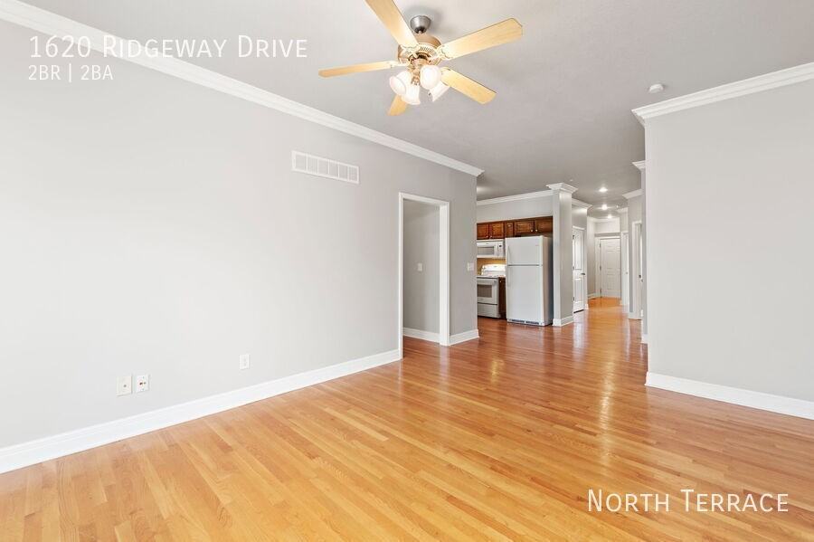 1620 Ridgeway Dr - Photo 4 of 21