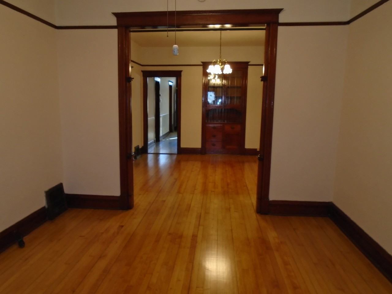 3469 N Kedzie Ave #1 - Photo 7 of 16