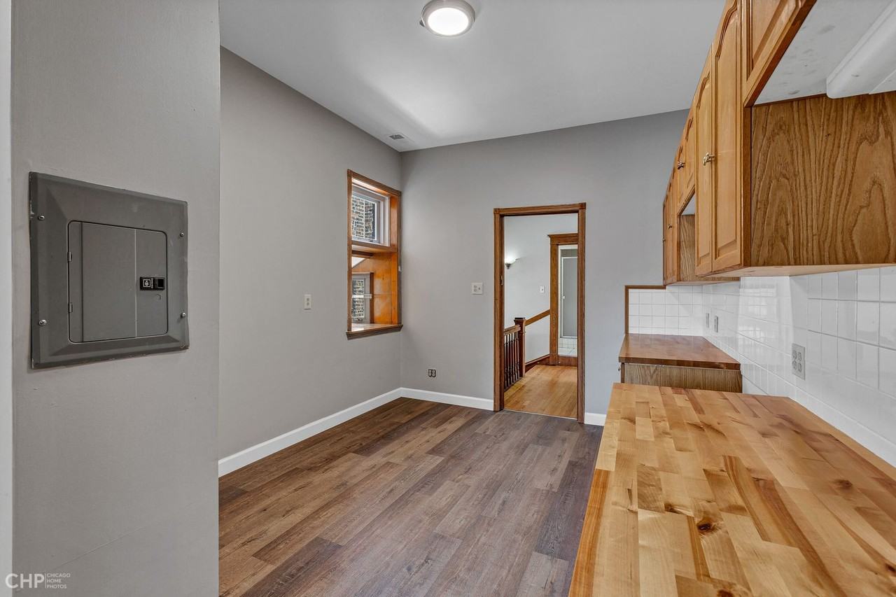 3149 S Morgan St #2ndFL - Photo 6 of 21