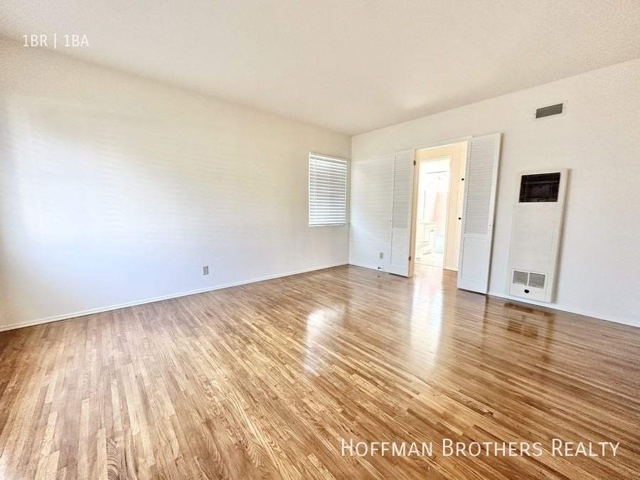 5619 W Jefferson Blvd #3 - Photo 5 of 9