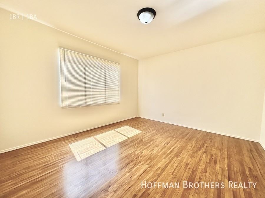 5619 W Jefferson Blvd #3 - Photo 7 of 9