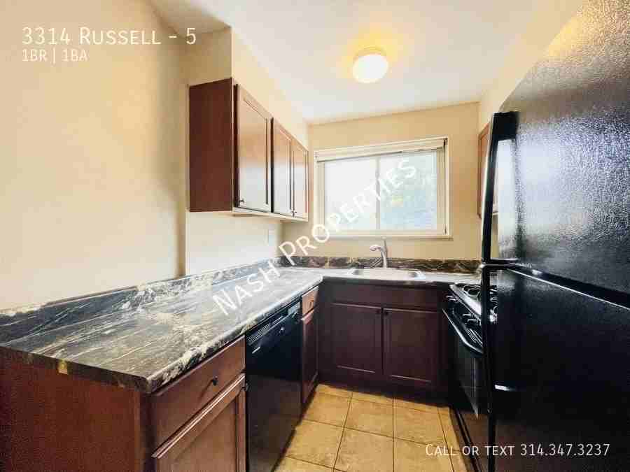 3314 Russell Blvd #5 - Photo 2 of 4