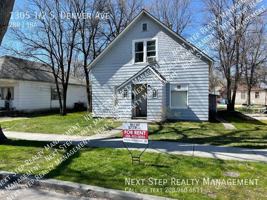 featured image of 1305 1/2 S Denver Ave