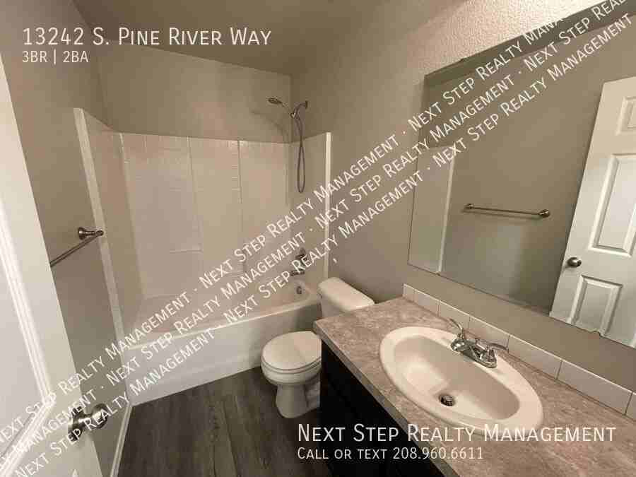 13242 S Pine River Way - Photo 5 of 23