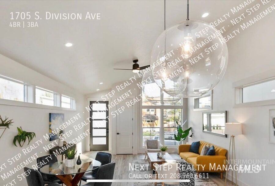 1705 S Division Ave - Photo 6 of 22
