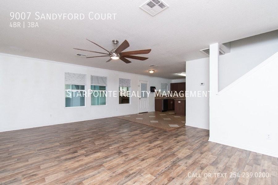 9007 Sandyford Ct - Photo 6 of 27