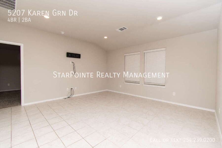 5207 Karen Green Dr - Photo 2 of 22